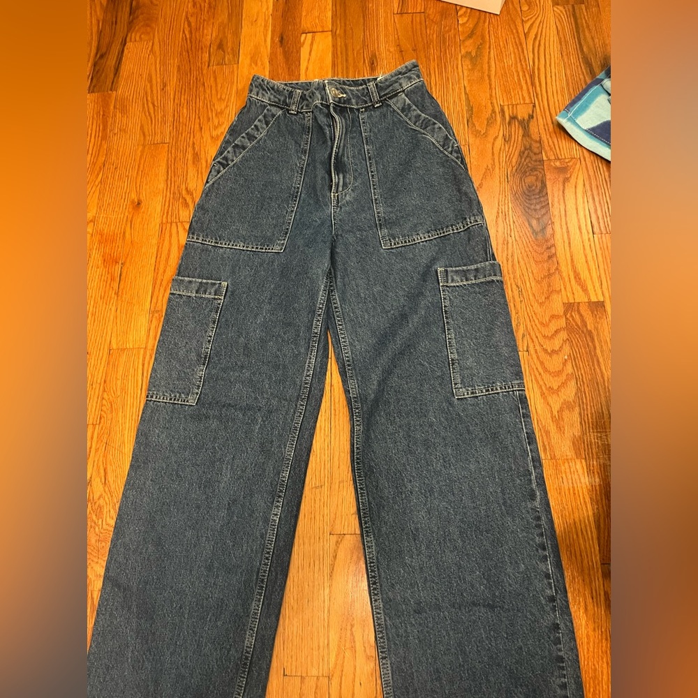 H&M wide leg high wasted dark denim jeans